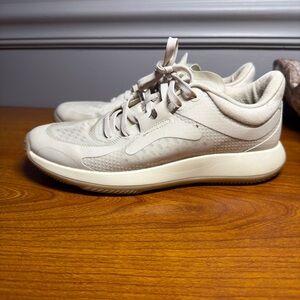 Lululemon strongfeel training shoe